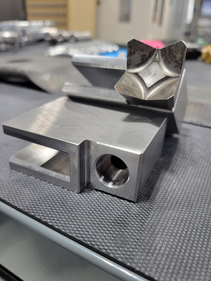 B-Blades Hub-ONLY *** PRE-ORDER ***